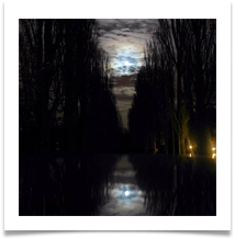 zmoon reflection edit